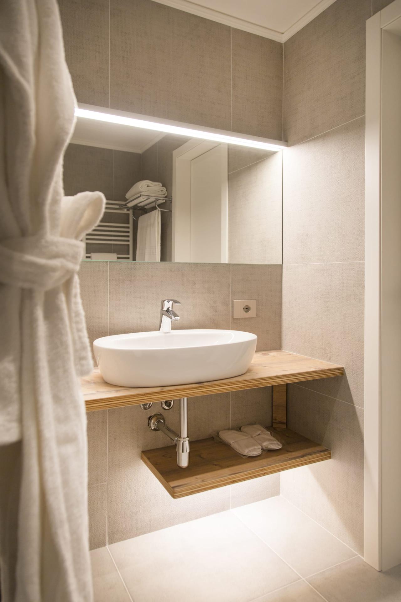 LINTA HOTEL